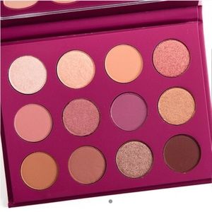 YOU HAD ME AT HELLO COLOURPOP PALETTE